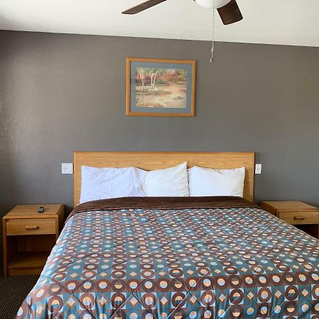 Cinderella Motel Wasco Ngoại thất bức ảnh