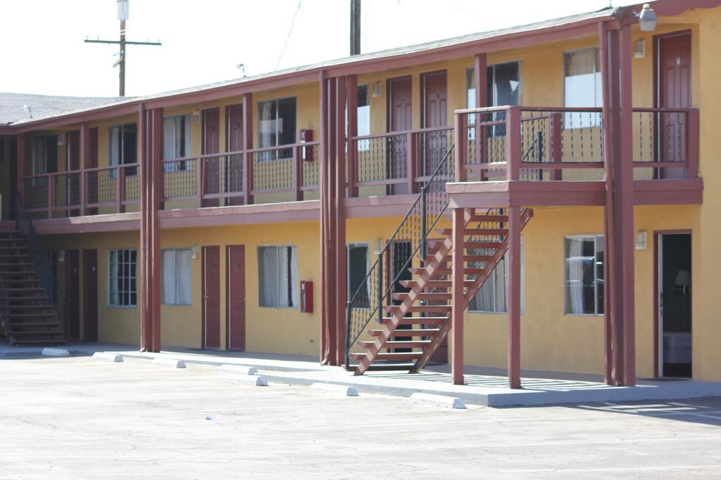 Cinderella Motel Wasco Ngoại thất bức ảnh